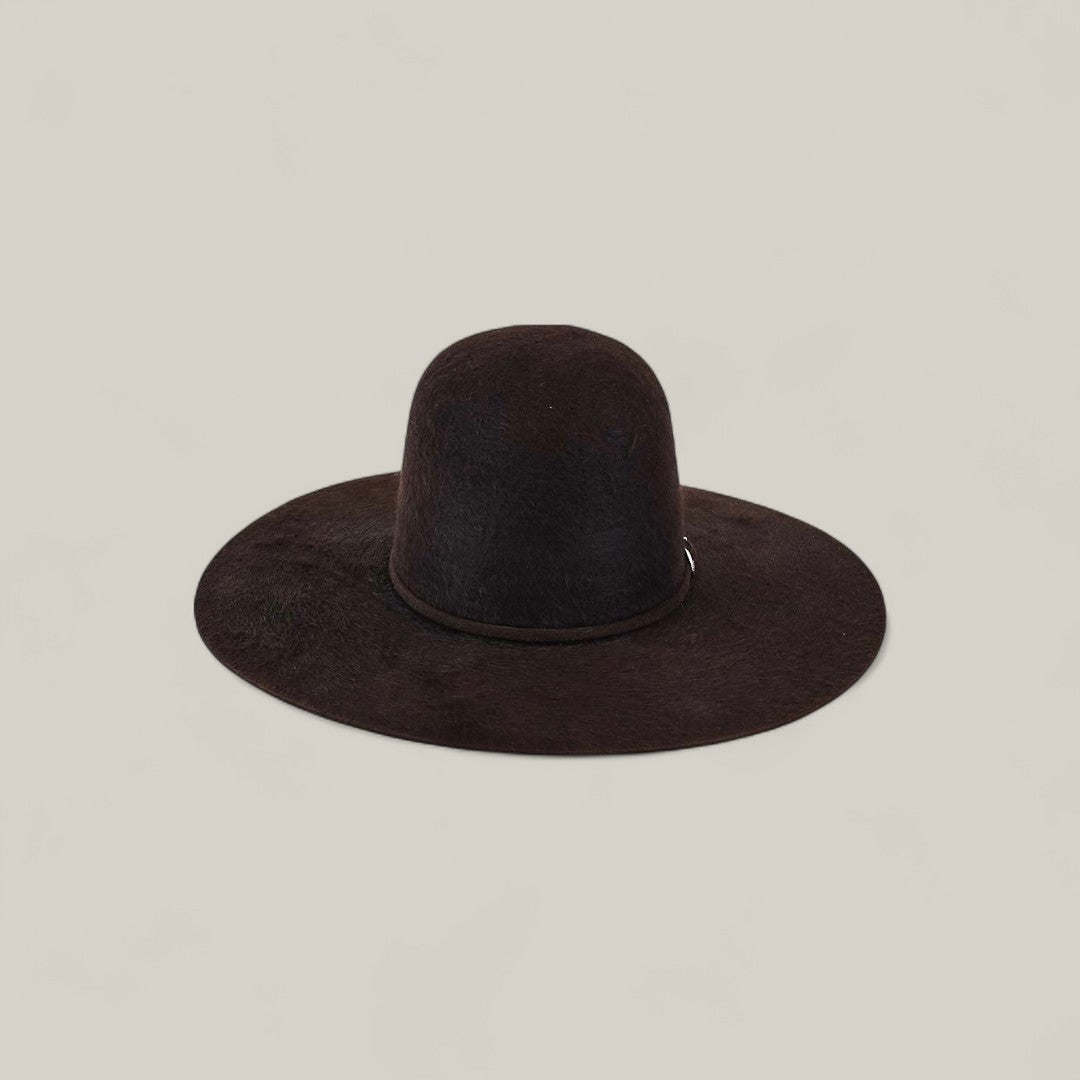 The 10X Grizzly - Tacchino is a wide-brimmed, dark brown felt hat with an open, rounded crown, shown against a plain light beige background.